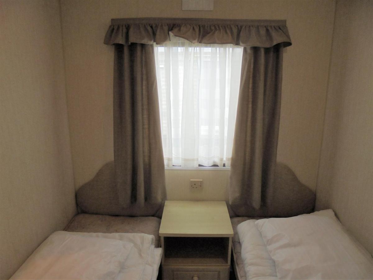Апартаменты 7 Berth On Coral Beach Granada II Инголдмелс Экстерьер фото